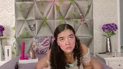 Angela online show from February 15, 2025, 12:01 pm