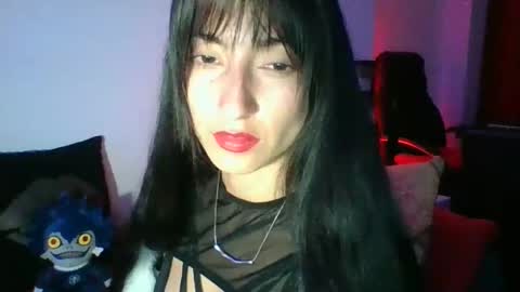 Snapshot of angela_mis chatting on January 19, 2025, 9:45 pm Angela online show from January 19, 2025, 9:45 pm
