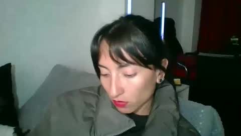 Snapshot of angela_mis chatting on February 26, 2025, 3:53 am Angela online show from February 26, 2025, 3:53 am