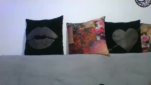 Snapshot of angela_mis chatting on February 27, 2025, 3:36 am Angela online show from February 27, 2025, 3:36 am