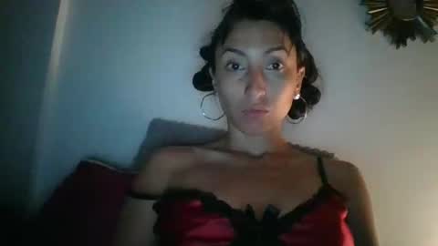 Snapshot of angela_mis chatting on March 3, 2025, 3:52 am Angela online show from March 3, 2025, 3:52 am