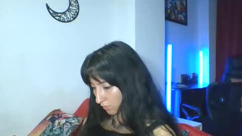  Angela  online show from April 17, 2026, 4:37 am