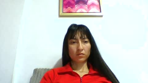 Snapshot of angela_mis chatting on July 1, 2026, 1:18 am Angela online show from July 1, 2026, 1:18 am