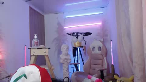 Angela Cianuro online show from November 30, 2025, 2:59 am