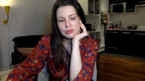 Angela online show from December 19, 2025, 8:16 pm