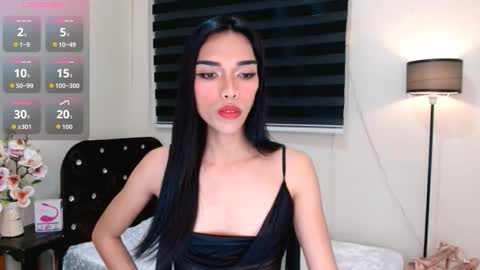 SENORITA online show from October 20, 2025, 5:35 pm