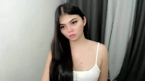 angelari_slut online show from September 22, 2025, 6:37 am
