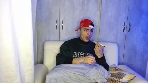 Snapshot of angelbacker22 chatting on January 21, 2025, 3:15 am angelbacker22 online show from January 21, 2025, 3:15 am