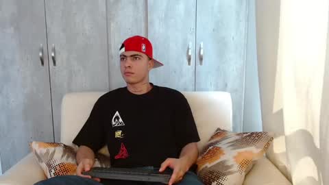 Snapshot of angelbacker22 chatting on January 25, 2025, 7:07 pm angelbacker22 online show from January 25, 2025, 7:07 pm