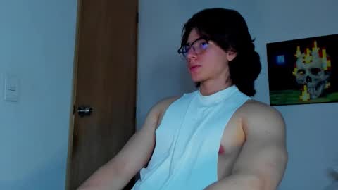 Angel Bennet online show from November 12, 2025, 10:41 pm