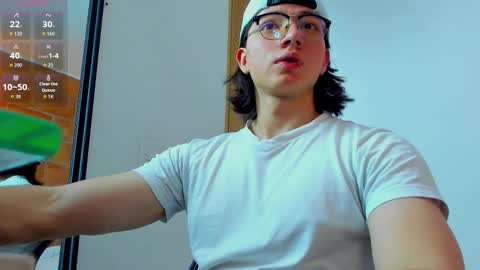 Angel Bennet online show from January 18, 2026, 10:02 pm