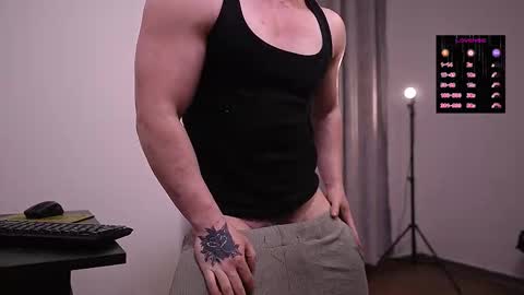 Snapshot of angelcabezaz chatting on November 21, 2025, 11:03 pm NGEL. online show from November 21, 2025, 11:03 pm