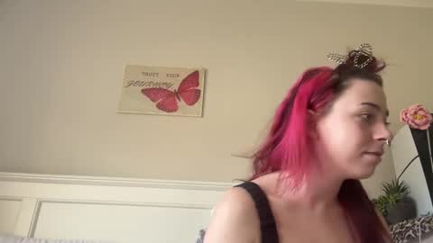 Snapshot of angelcak3s chatting on February 6, 2025, 4:31 am venellope888 online show from February 6, 2025, 4:31 am