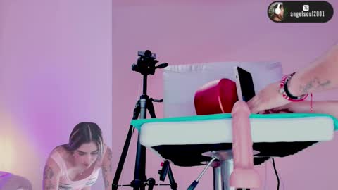 angel online show from February 25, 2026, 7:40 am