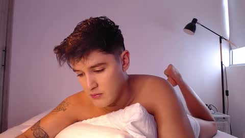 Angel online show from February 20, 2026, 7:58 pm