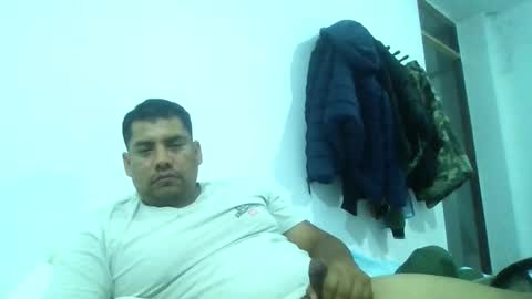 angeldavid90 online show from December 18, 2025, 11:55 pm