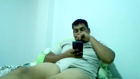 angeldavid90 online show from February 14, 2026, 12:07 am