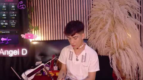 Snapshot of angeldustt_19 chatting on February 10, 2026, 5:11 am Angel dust online show from February 10, 2026, 5:11 am