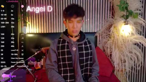 Snapshot of angeldustt_19 chatting on March 3, 2026, 3:12 am Angel dust online show from March 3, 2026, 3:12 am