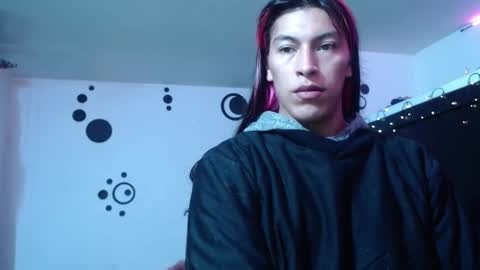 angele online show from February 13, 2025, 2:23 am