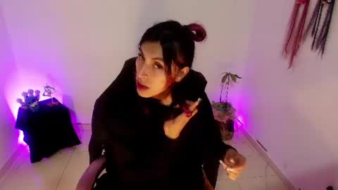 angele online show from June 18, 2026, 6:23 pm