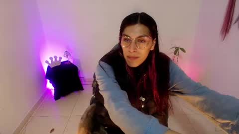 angele online show from June 29, 2026, 5:02 pm