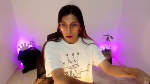 angele online show from August 2, 2026, 7:12 pm