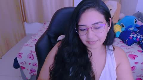 Snapshot of angeleslinda chatting on January 24, 2025, 9:37 pm anastasia online show from January 24, 2025, 9:37 pm