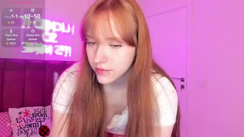 Snapshot of angelfleur chatting on May 12, 2026, 1:36 am Angela online show from May 12, 2026, 1:36 am