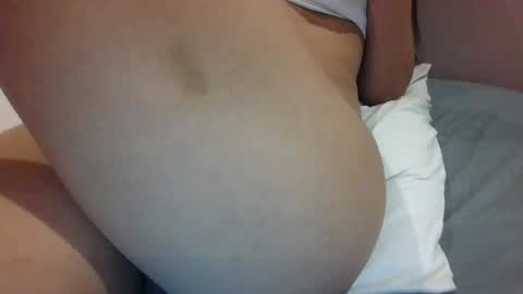 angelfoxyy online show from July 9, 2026, 2:48 am