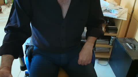 angelgarcia269 online show from November 18, 2025, 11:25 am