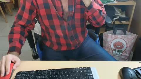 angelgarcia269 online show from May 16, 2026, 12:29 am