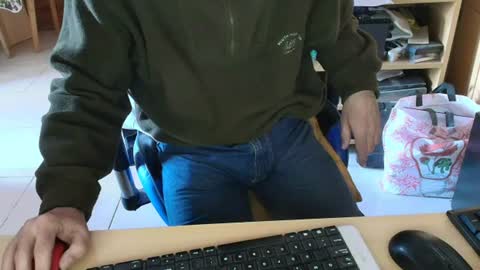 Snapshot of angelgarcia269 chatting on July 7, 2026, 1:15 pm angelgarcia269 online show from July 7, 2026, 1:15 pm