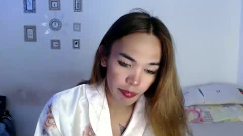 Snapshot of angelic_slutxx chatting on October 27, 2025, 1:59 pm Yhanna online show from October 27, 2025, 1:59 pm