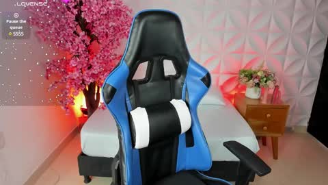 A N G E L I C A online show from December 14, 2024, 7:25 pm