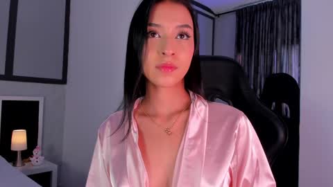 U can call me Angel online show from December 11, 2024, 8:50 pm
