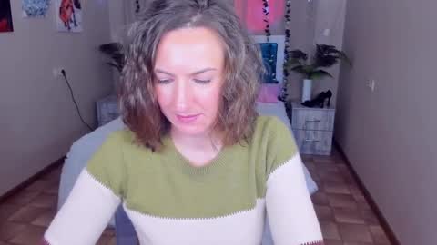 Snapshot of angelicacream chatting on March 9, 2025, 10:19 am AngelicaCream online show from March 9, 2025, 10:19 am