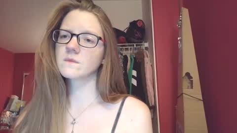 Snapshot of angelicangel3 chatting on February 3, 2026, 6:40 am AngelicAngel online show from February 3, 2026, 6:40 am