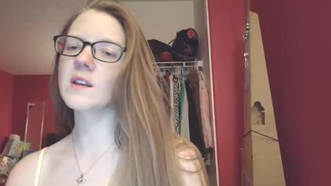 Snapshot of angelicangel3 chatting on February 6, 2026, 7:45 am AngelicAngel online show from February 6, 2026, 7:45 am