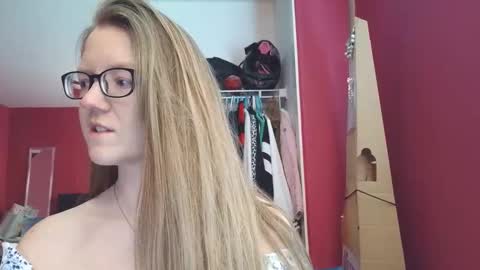 Snapshot of angelicangel3 chatting on February 26, 2026, 5:34 pm AngelicAngel online show from February 26, 2026, 5:34 pm