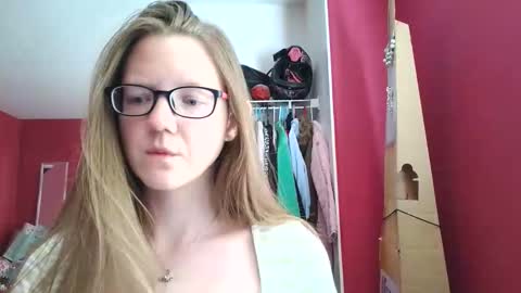 AngelicAngel online show from March 28, 2026, 9:58 pm