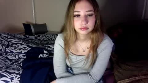 AngelicaSnow AngelParis online show from December 7, 2024, 7:43 pm