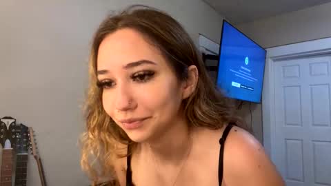 AngelicaSnow AngelParis online show from January 6, 2025, 8:39 pm