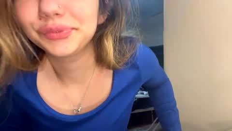 AngelicaSnow AngelParis online show from January 27, 2025, 5:14 am