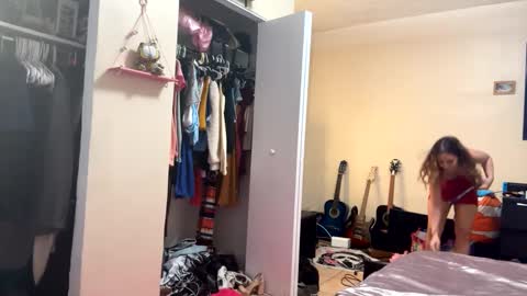 AngelicaSnow AngelParis online show from February 4, 2025, 3:44 am