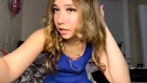 AngelicaSnow AngelParis online show from February 26, 2025, 3:32 am