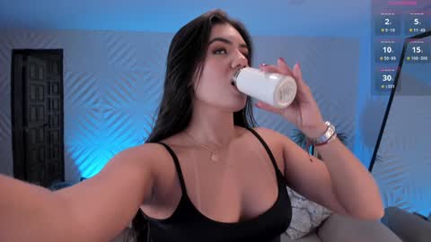  Angelica Vega  online show from January 24, 2025, 6:04 pm