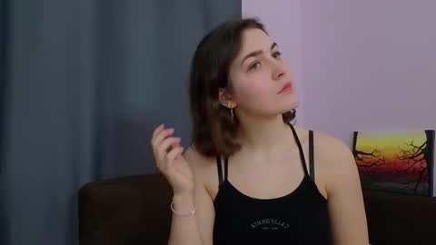 Snapshot of angelichatheway chatting on February 26, 2026, 7:35 pm Roxi online show from February 26, 2026, 7:35 pm