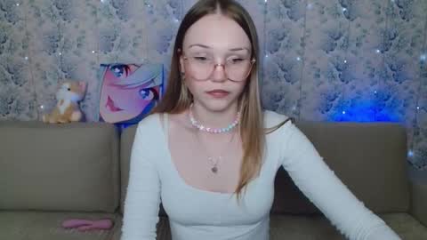 Snapshot of angelicmirele chatting on February 11, 2026, 4:56 pm Mirele online show from February 11, 2026, 4:56 pm