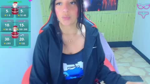 angelie online show from December 12, 2024, 4:59 am